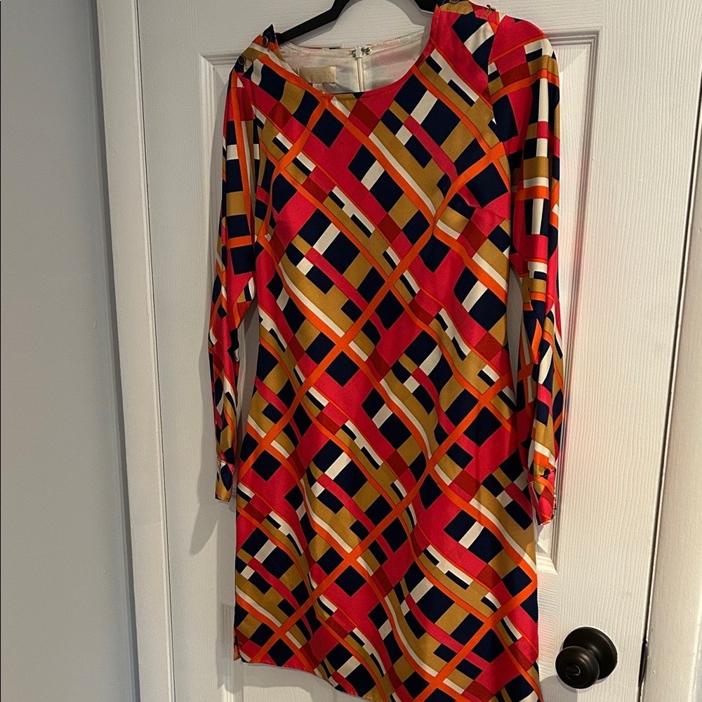 Bold Geometric Pink & Navy Long-Sleeve Shift Dress
